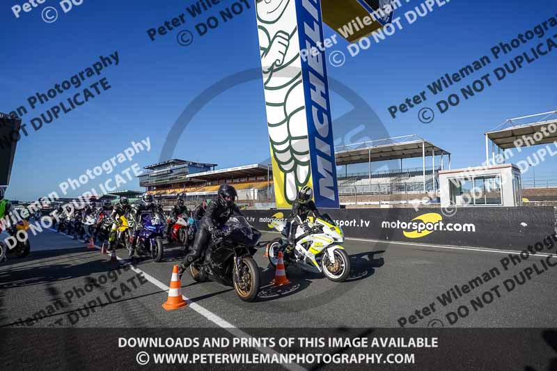 Le Mans;event digital images;france;motorbikes;no limits;peter wileman photography;trackday;trackday digital images